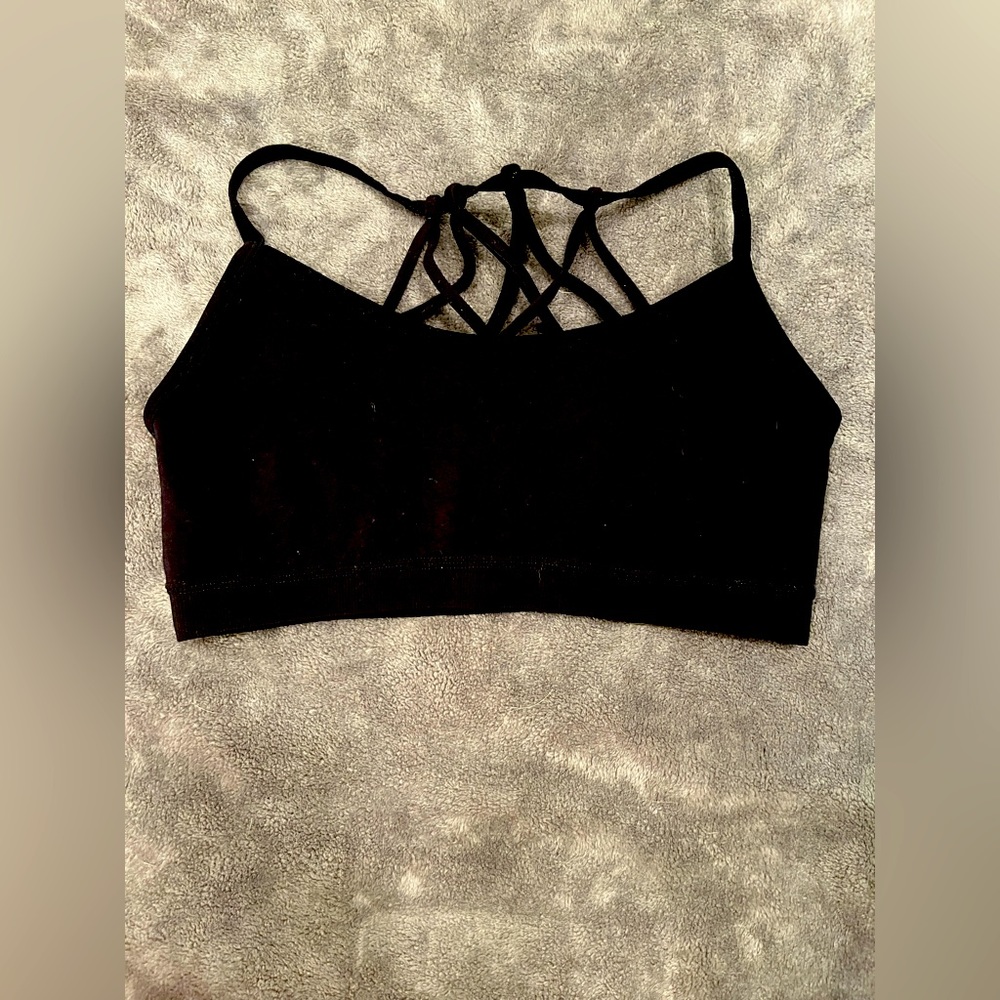 Women’s size small, brand unknown